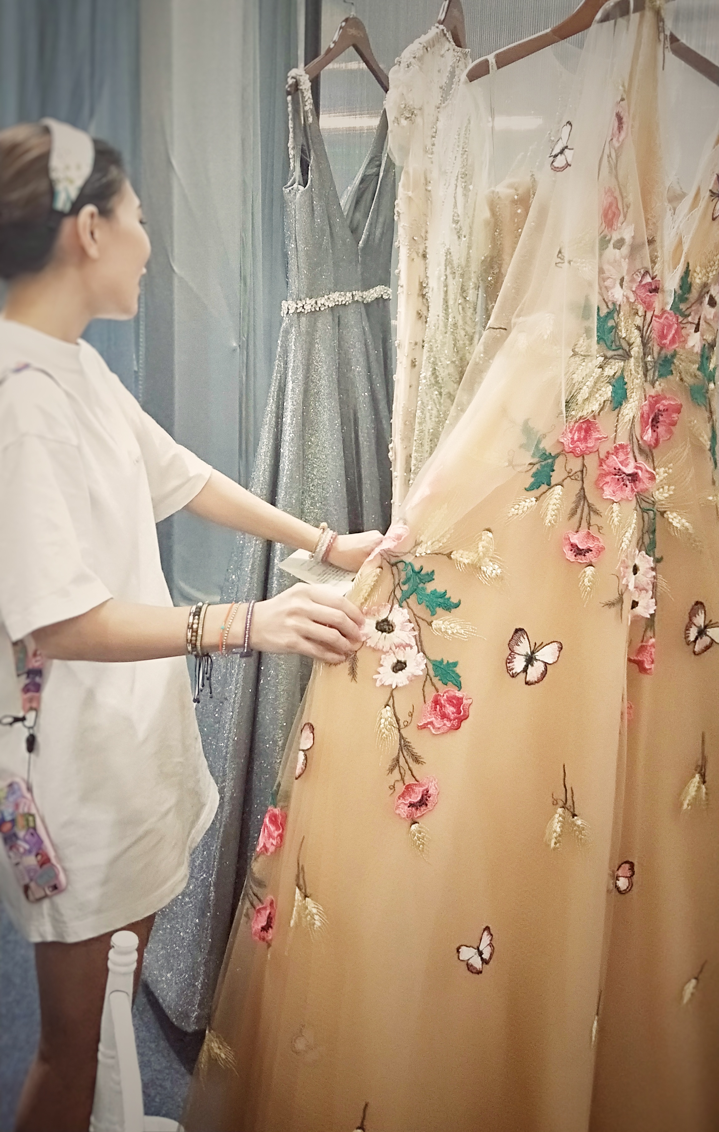 一万多美女帅哥冲进来疯狂地买买买，这三天他们都经历了什么……