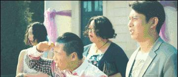 西虹市首富赚了10个亿,西虹市首富如何花10个亿