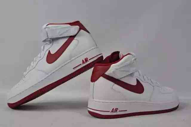 灌篮高手篮球鞋都有哪款,《灌篮高手》里边的篮球鞋