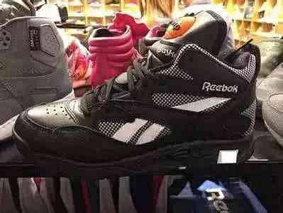 灌篮高手篮球鞋能打球吗,扒篮球鞋