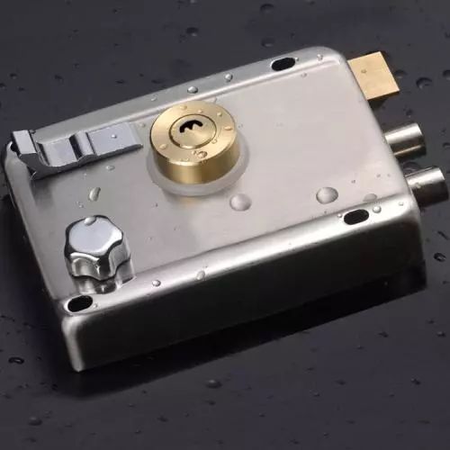 拼多多100多的相机靠谱吗,在拼多多网上购相机靠谱吗