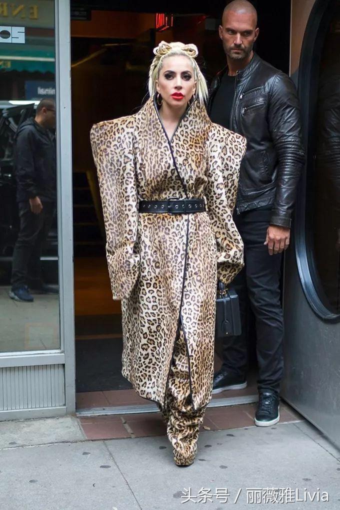 关于ladygaga你不知道的73件事,ladygaga对时尚不感兴趣