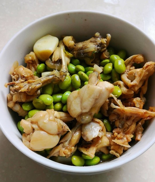 大豆异黄酮哪个牌的女性喝最好,大豆异黄酮有6大作用