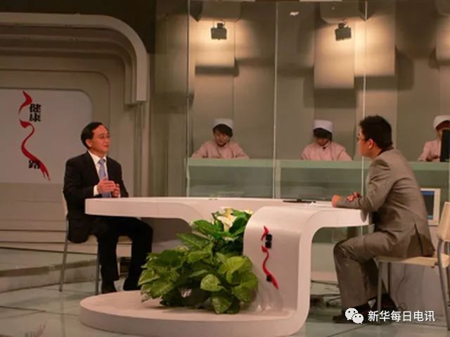 刀尖上的“勇者之舞”：国内“细胞刀第一人”李勇杰