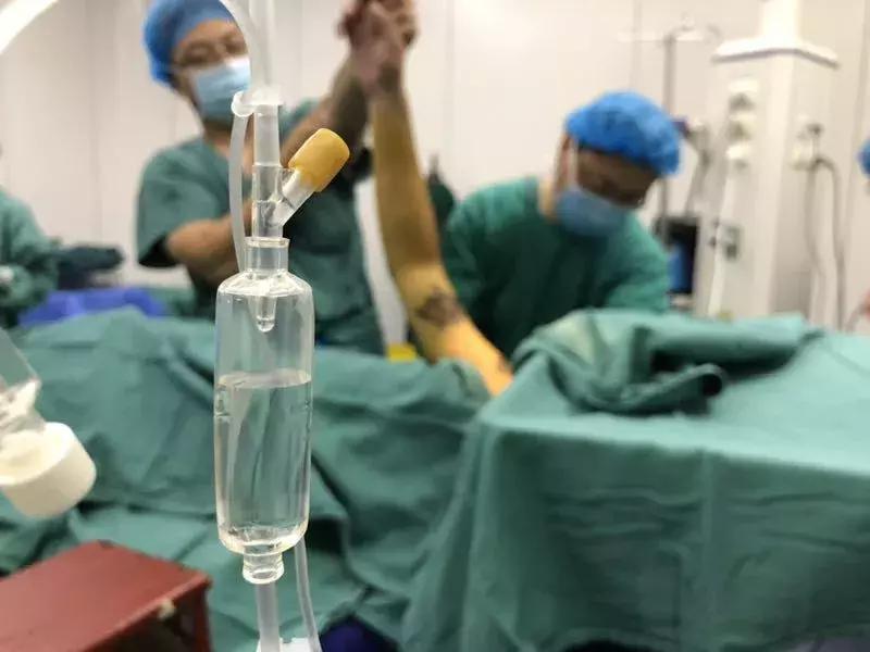 肩关节镜微创技术,徐州肩关节微创关节镜