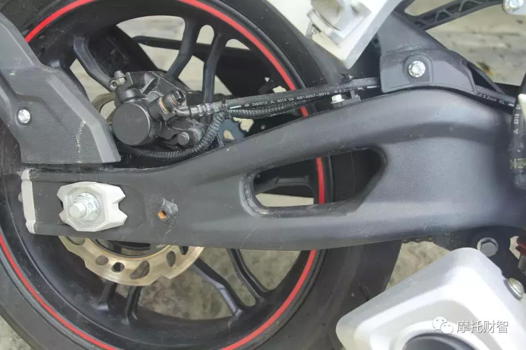 隆鑫无极300rr最高跑到80码,隆鑫300rr跑车版图片