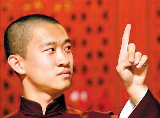 曹云金打岳云鹏郭德纲怎么解释,曹云金为何炮轰郭德纲