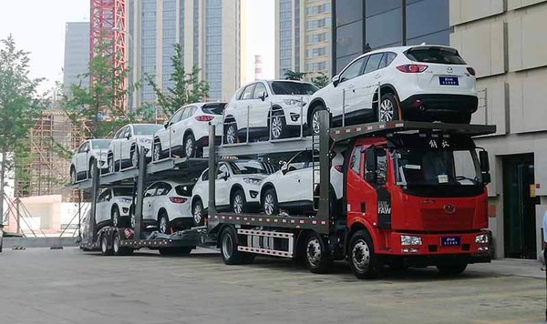 半挂车总感觉没劲是什么原因,半挂车不平稳的原因