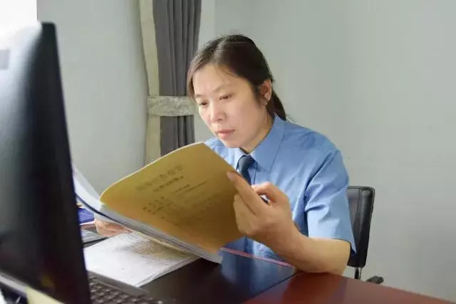 有多少大学生在网上招聘被骗,31名大学生求职被骗