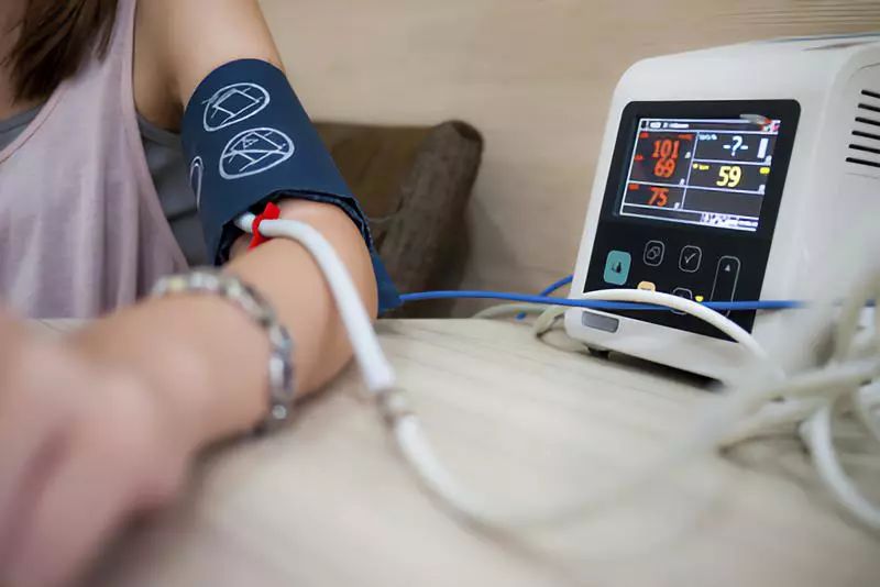 微健康｜夏天血压高，稳住血压吃什么？仁和医院告诉您