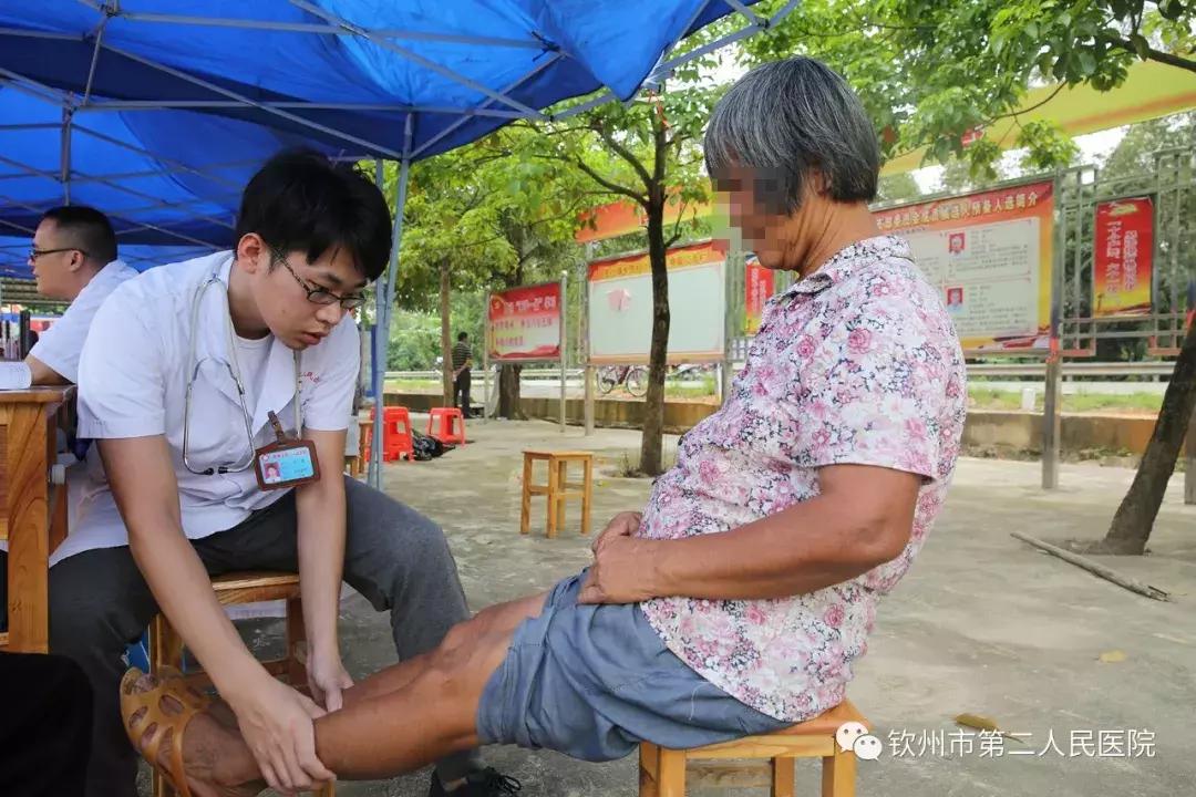 钦州二医关爱门诊,医疗健康扶贫新模式