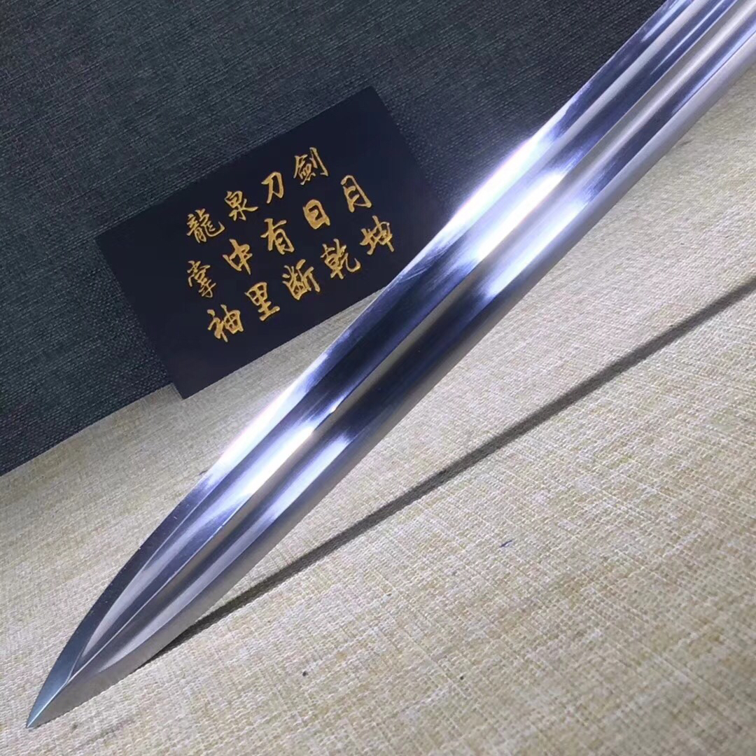 九龙至尊金龙剑,龙泉九龙至尊剑