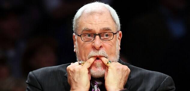 勇士的“死亡五小”能否打败菲尔杰克逊，巅峰时期的“三角进攻”