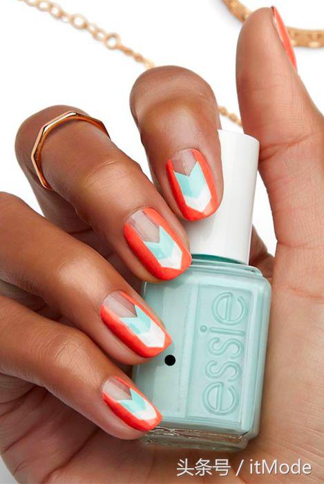 美甲夏天不要甲片推荐什么,短指甲手黑适合夏天的美甲