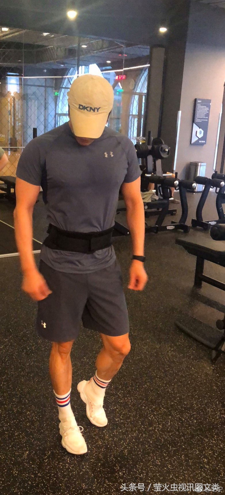 毛宁肌肉写真集,毛宁帅气