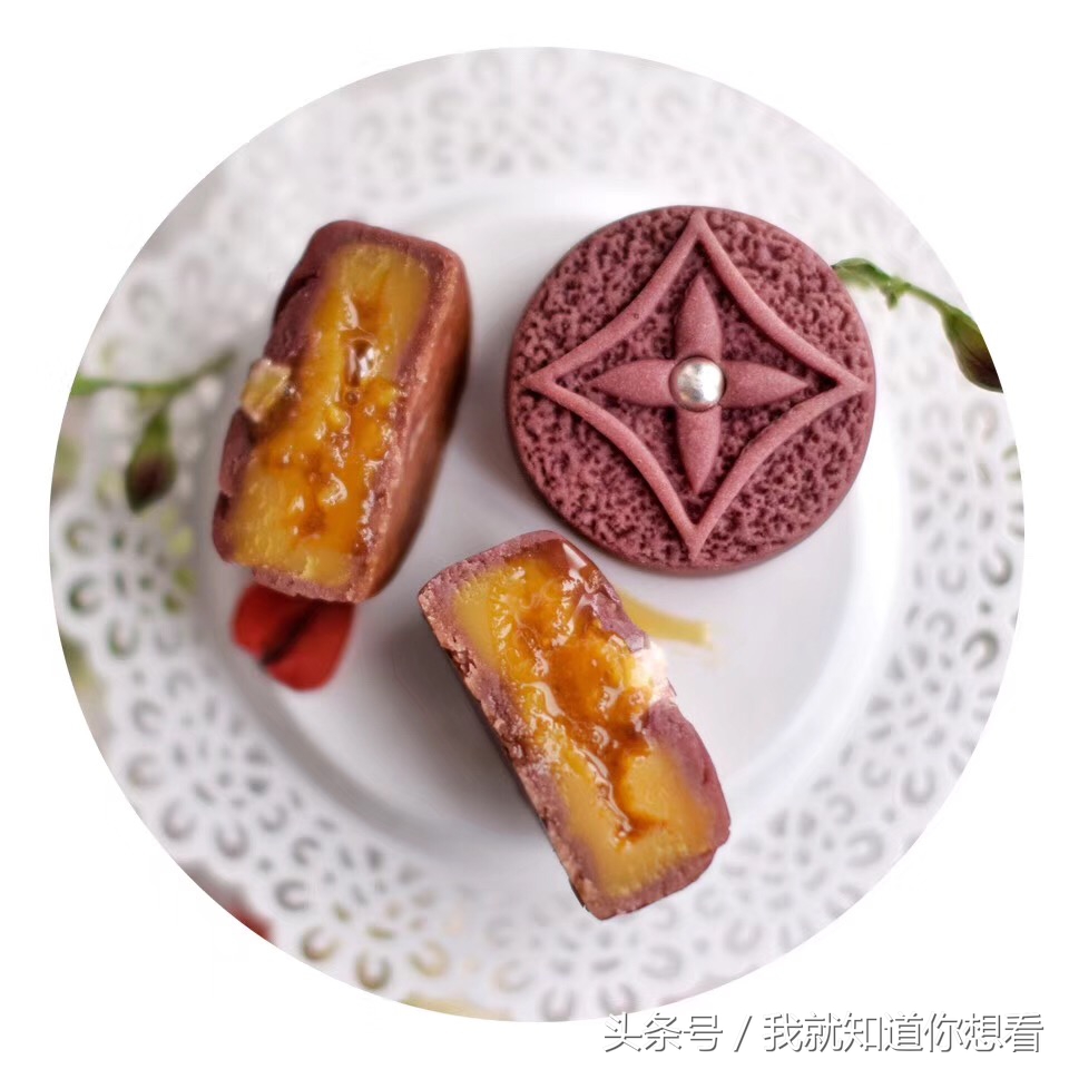 燕窝流心月饼你们吃过吗 (燕窝月饼跟流心月饼哪个好吃)