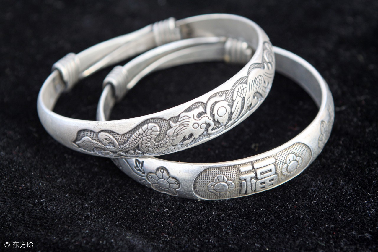 怎么判断银饰是真银还是假银,怎么鉴别银首饰有没有铅