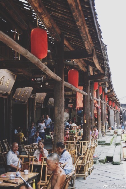 山顶一只船,罗城古镇山顶一只船