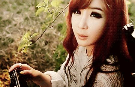 比较日常的夏日清冷感妆容,5分钟搞定夏日透气感妆容