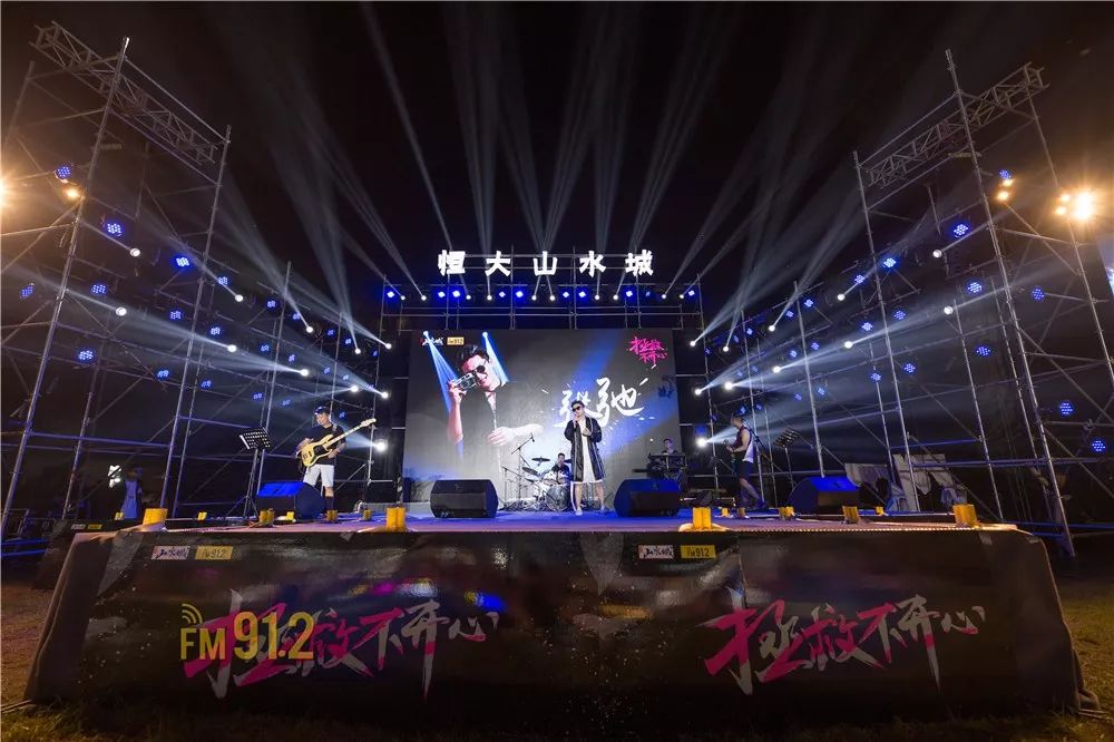 今年南方雨还要下多久,雨还要下多久才能停