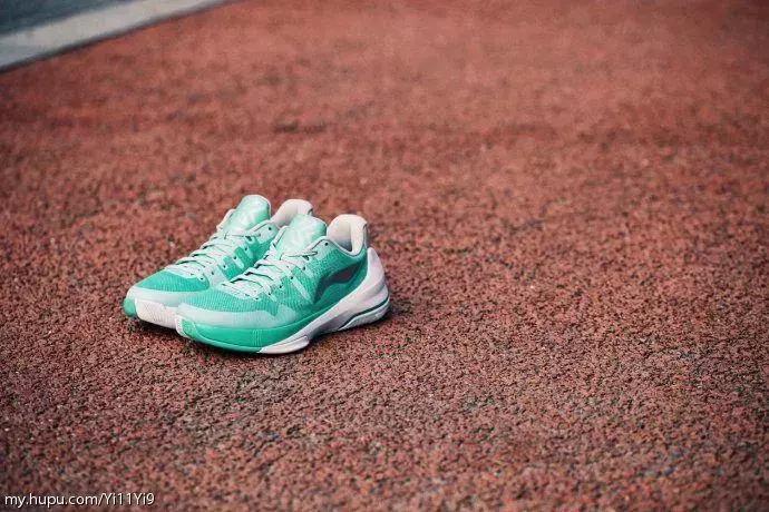 国产潮鞋推荐男生,国产篮球实战鞋推荐