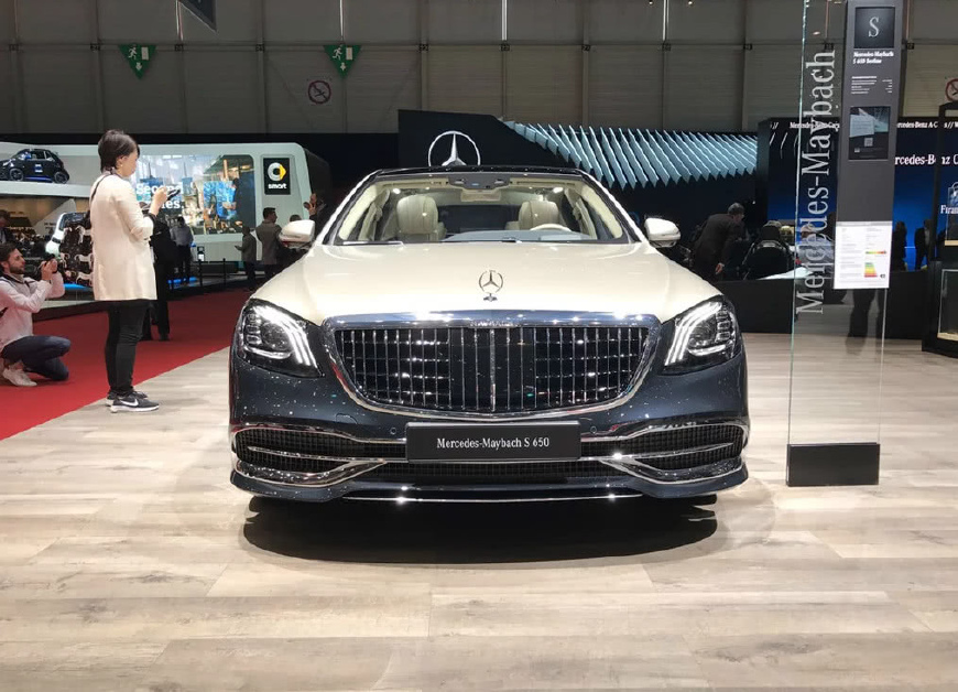 奔驰迈巴赫多少钱一辆价格表,迈巴赫商务车200万