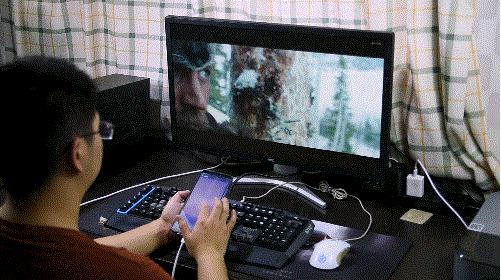 发热小续航久还能畅爽吃鸡，荣耀Note10有点“吓人”