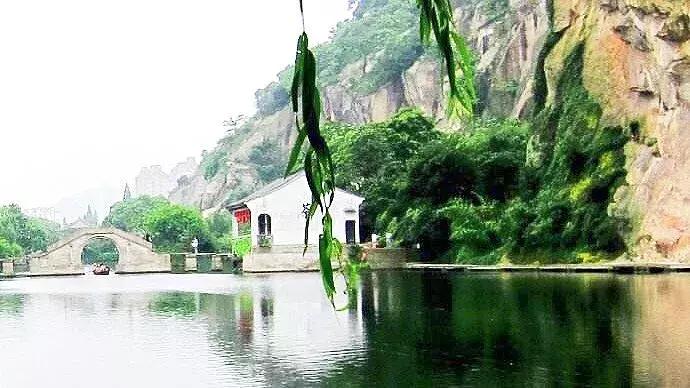 梦回江南烟雨的诗句,梦回江南邂逅古诗词