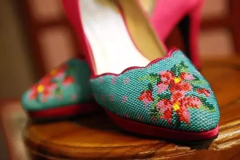 马来西亚特色必买清单,马来西亚有什么值得买的东西