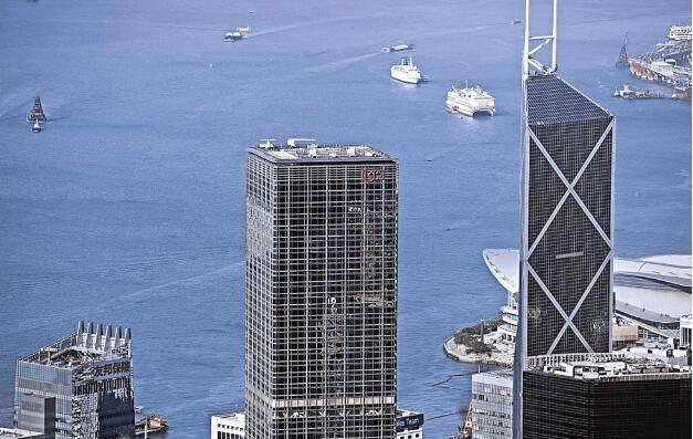 李嘉诚回归房地产意味着什么,李嘉诚为什么抛售房产