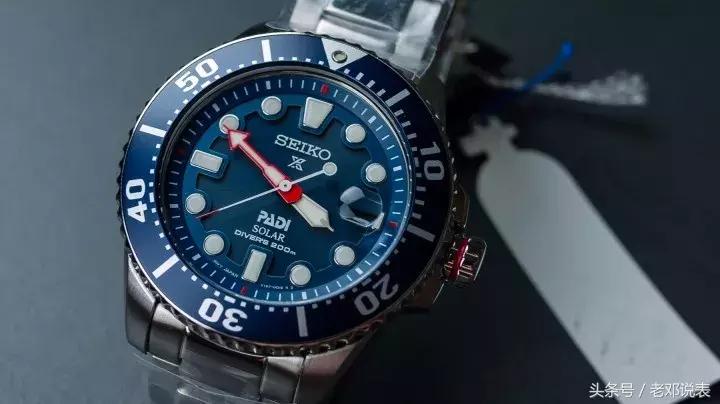 机械表比较特殊的换电池,石英表机械表误差