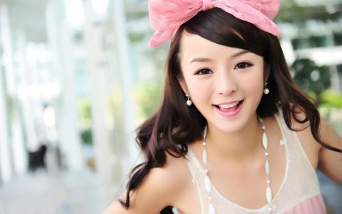 故事：离婚后，公公约我吃饭，送我一张银行卡，让我答应他一件事