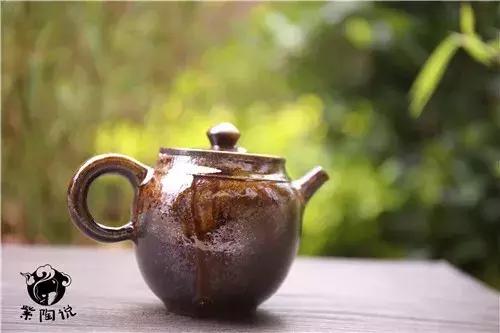 紫陶壶适合泡大红袍吗,紫陶壶泡生茶方法