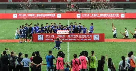 太skr,张学友薛之谦演唱会完整版