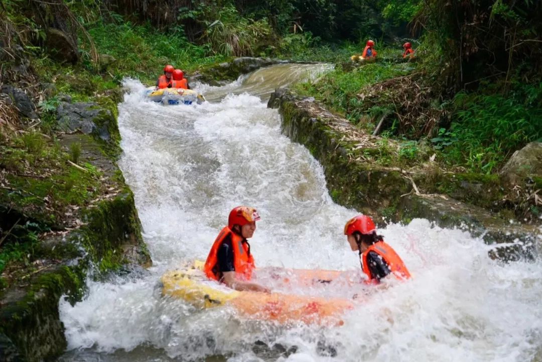 广东清远最出名的漂流,清远漂流景点推荐