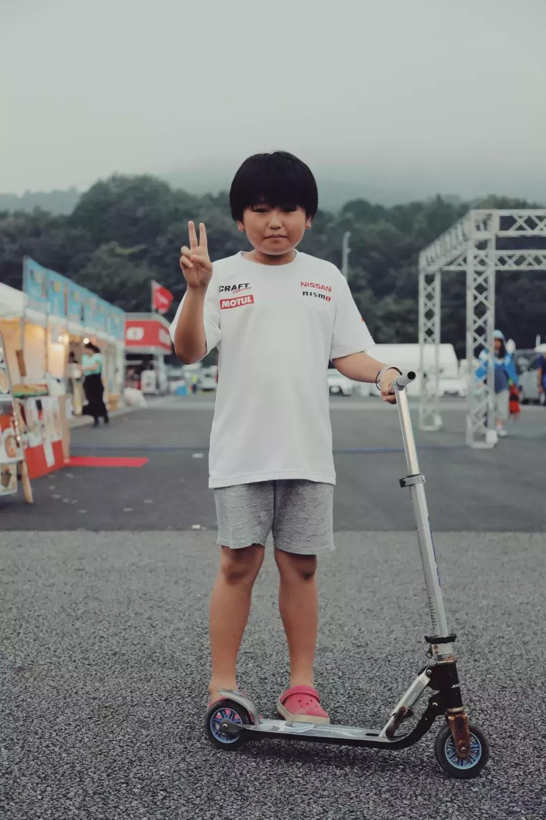 东京车展惊现最美车模,赛车比赛高燃场面车模