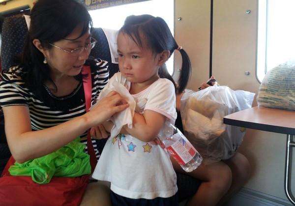 三宝妈妈三亚旅游,三宝妈妈三亚