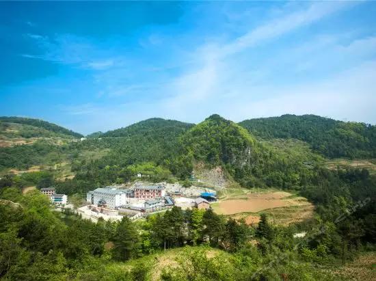 哪座山被选入2020中国避暑名山,避暑胜地天然大空调