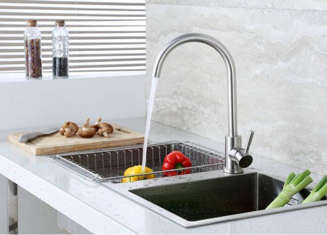 冷热水龙头铜的好还是不锈钢的好,自来水龙头黄铜好不锈钢好