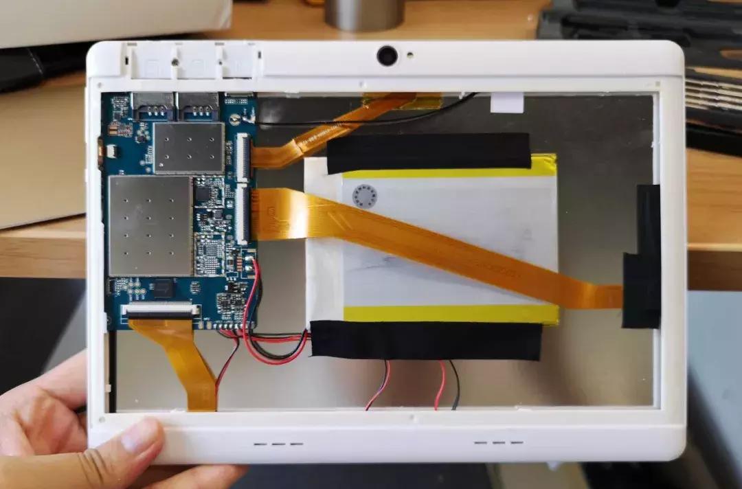 拼多多200元的平板电脑能吃鸡吗,拼多多9.9免费领平板电脑是真的吗