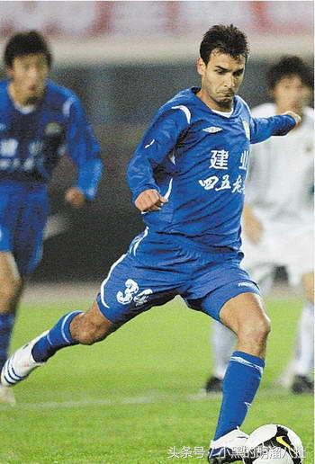 河南建业外援戈麦斯大力界外球,2016年建业足球队员名单