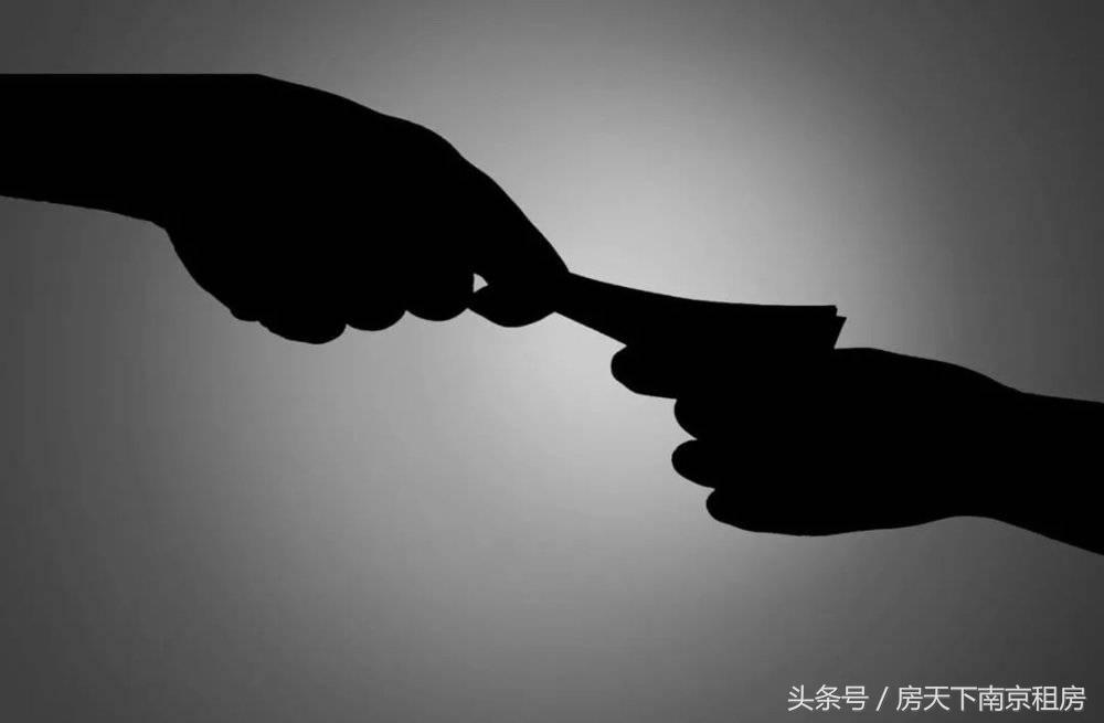 房价股价暴涨背后暗藏的巨大危机,为何房价只涨不跌背后暗藏玄机