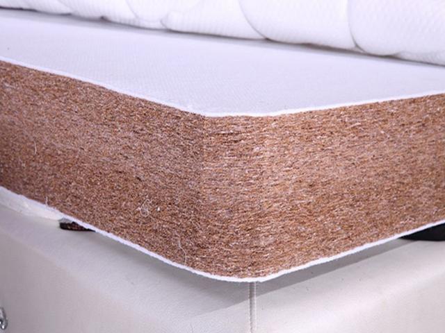 乳胶椰棕床垫带弹簧好还是不带好,椰棕乳胶床垫和弹簧床垫选择