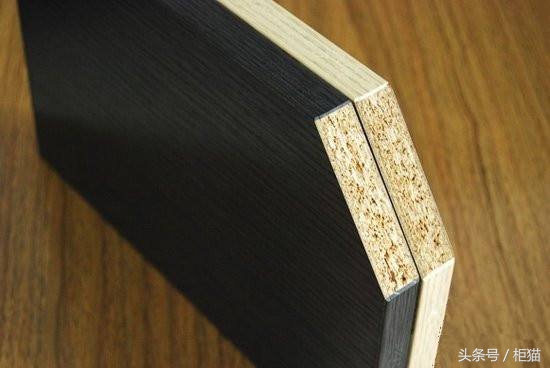 如何检查定制衣柜真假视频,怎么鉴别衣柜用的什么板材