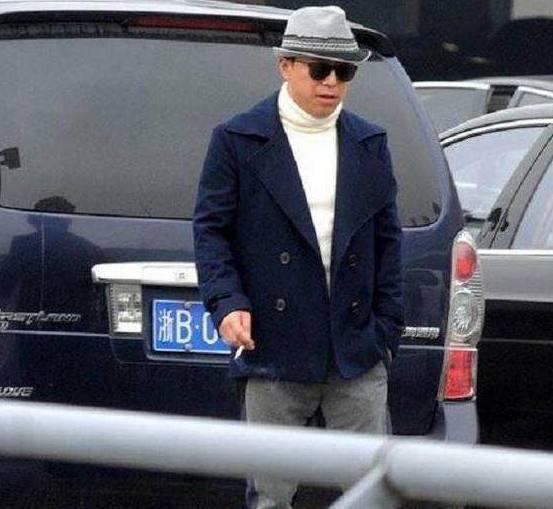 身价上亿的明星抽什么烟原视频,身价上亿都抽什么烟