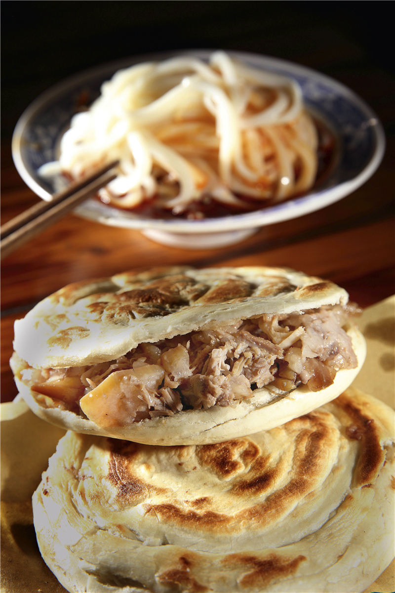 给我一个馒头,给个馍馍