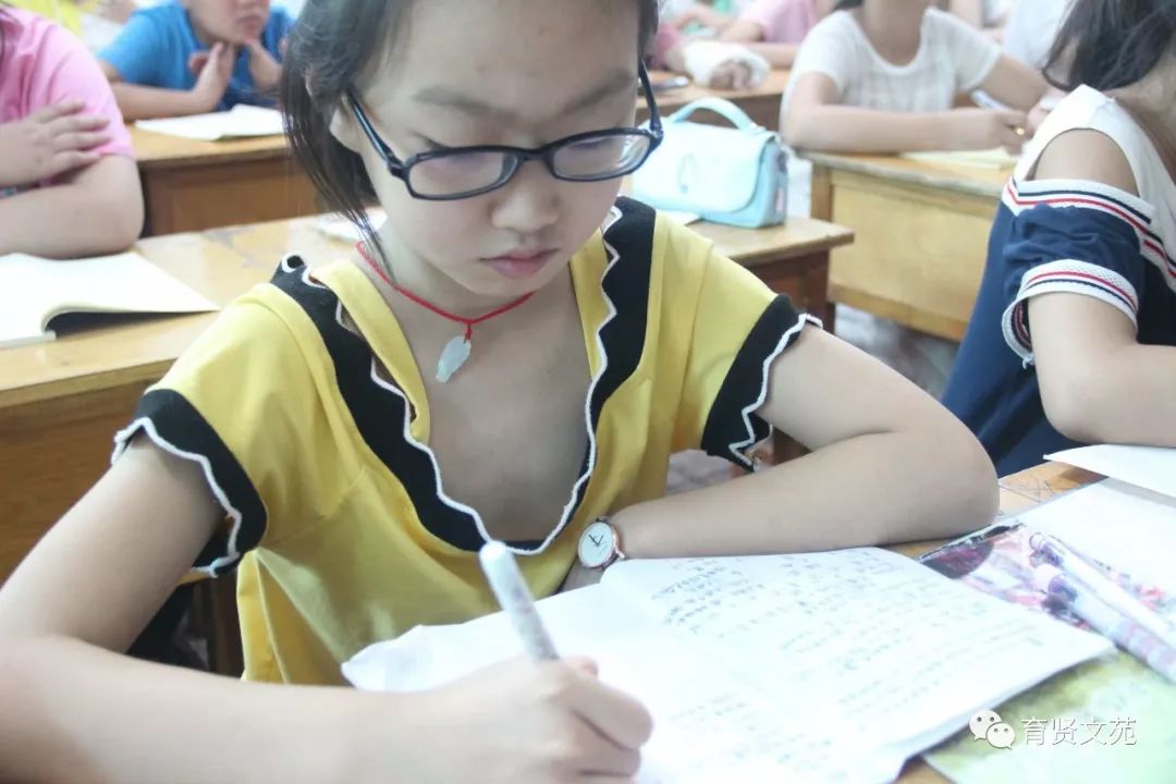 「育贤大讲堂」“金口才”张天星老师讲座