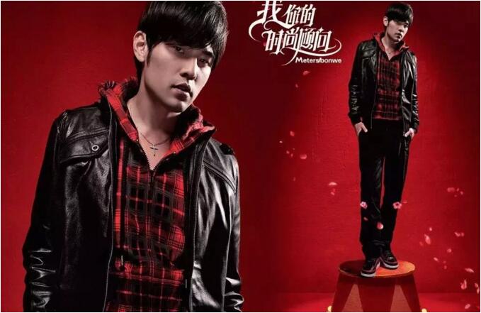 时下年轻人喜爱的潮牌有哪些,年轻人现在穿的潮牌有哪些