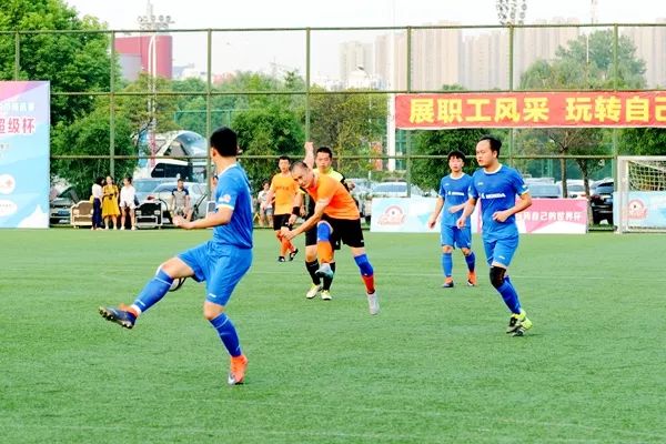 文化硚口之冠军文化：燃情绿茵场，硚口阿SIR“功夫足球”显真功