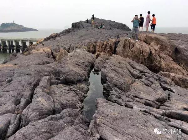 鹿西岛景区图,鹿西岛旅游攻略礁石拍照